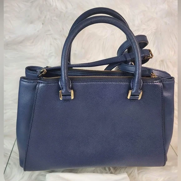 💙MCM Saffiano Leather Nuovo Tote PM💙GENDERLESS